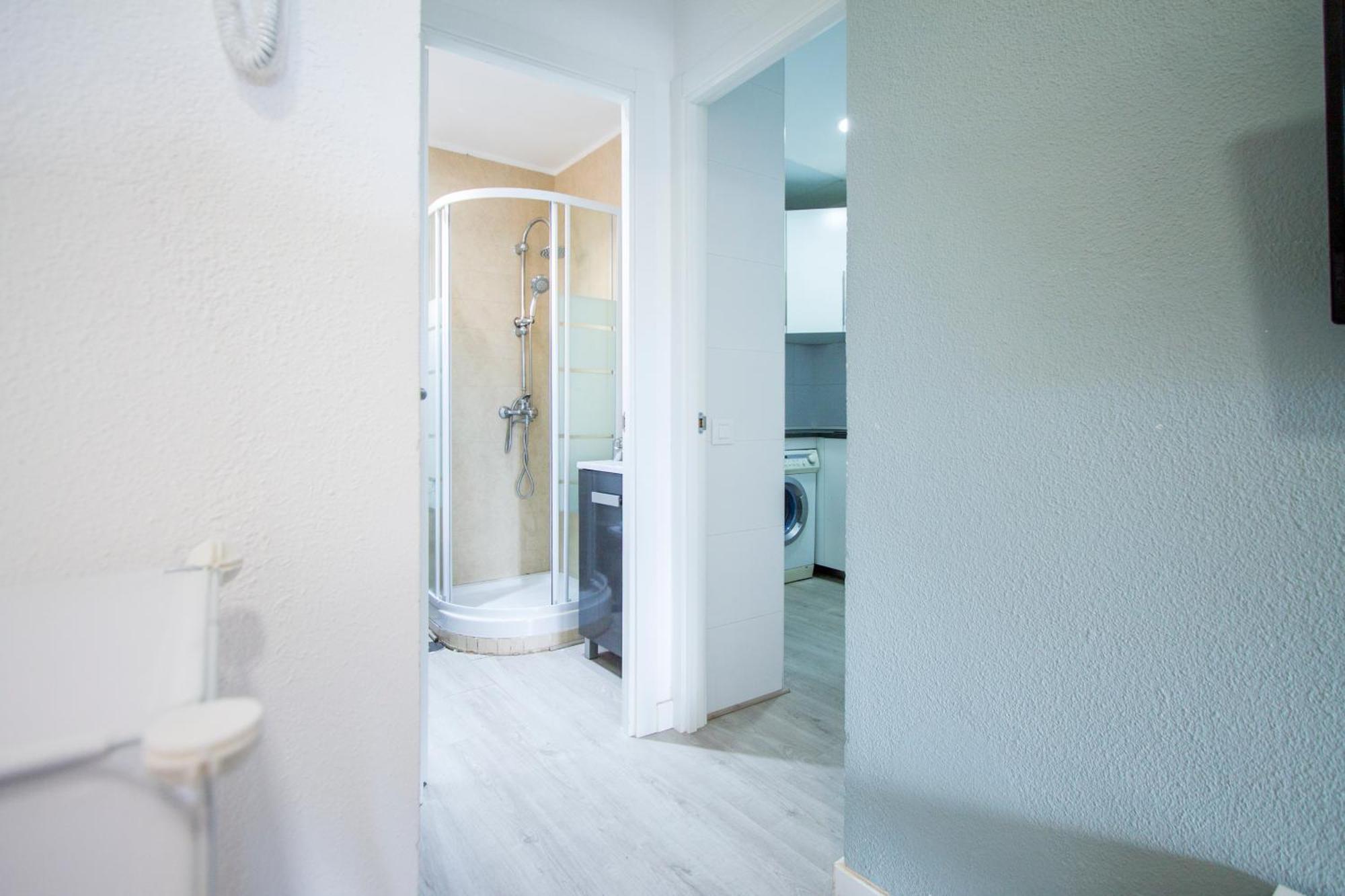 Apartamentos Tetuan Sandino Мадрид Екстериор снимка