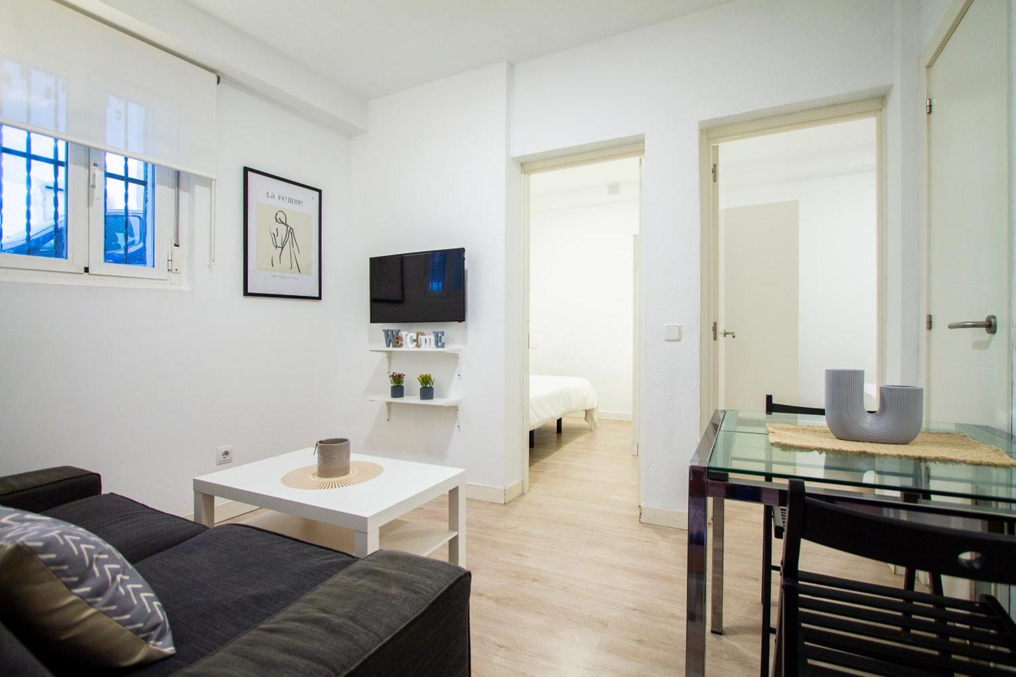 Apartamentos Tetuan Sandino Мадрид Екстериор снимка