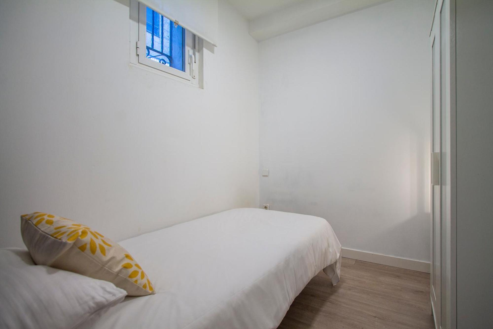 Apartamentos Tetuan Sandino Мадрид Екстериор снимка