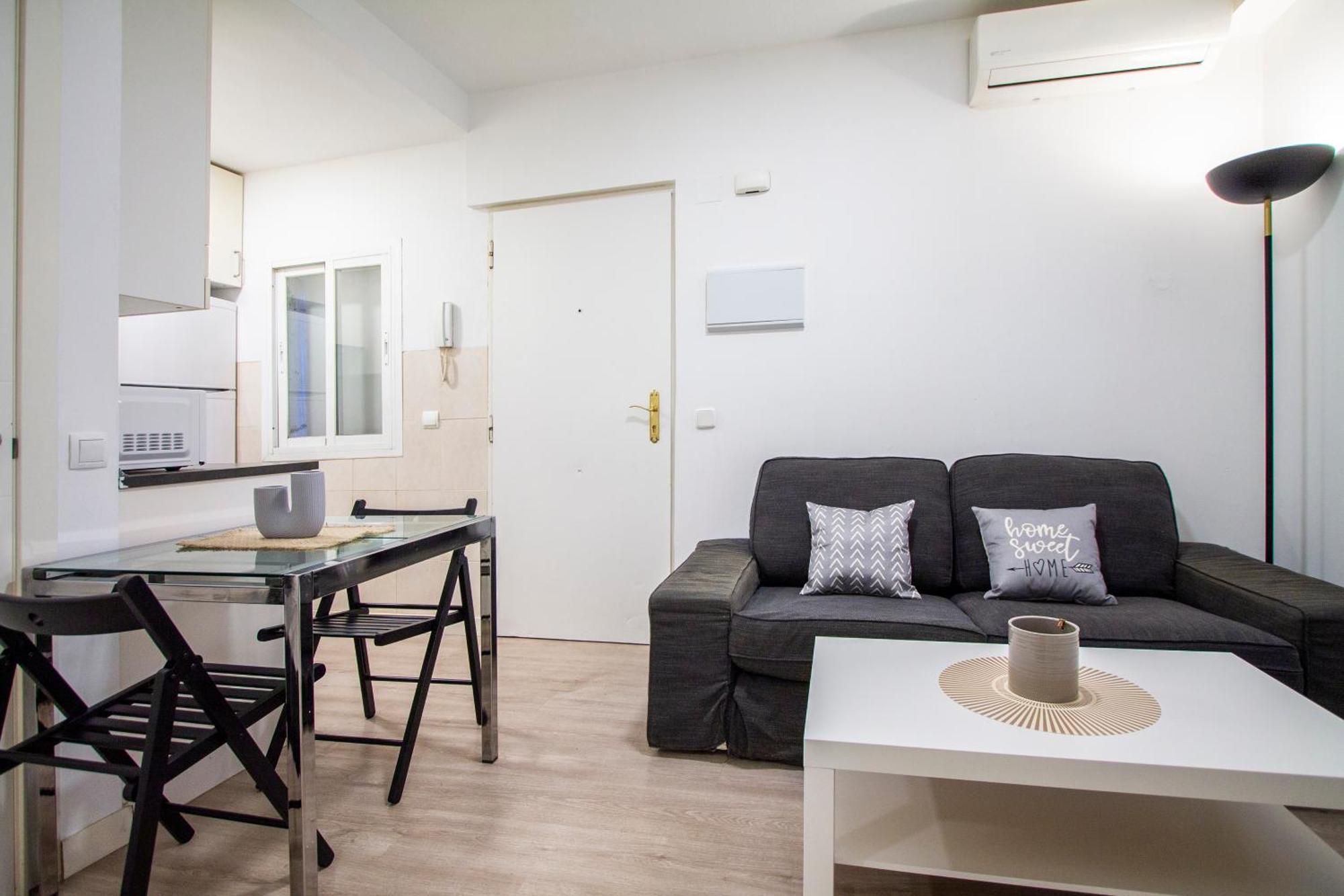 Apartamentos Tetuan Sandino Мадрид Екстериор снимка