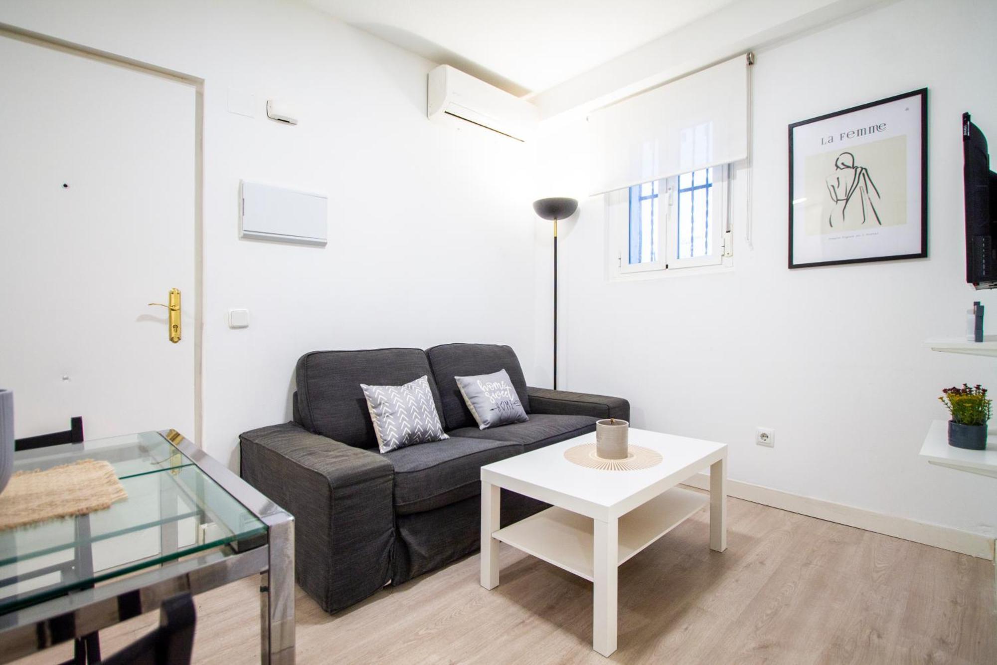 Apartamentos Tetuan Sandino Мадрид Екстериор снимка