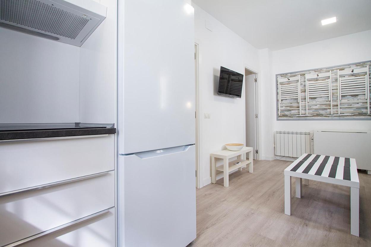 Apartamentos Tetuan Sandino Мадрид Екстериор снимка