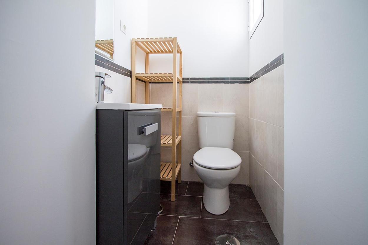 Apartamentos Tetuan Sandino Мадрид Екстериор снимка