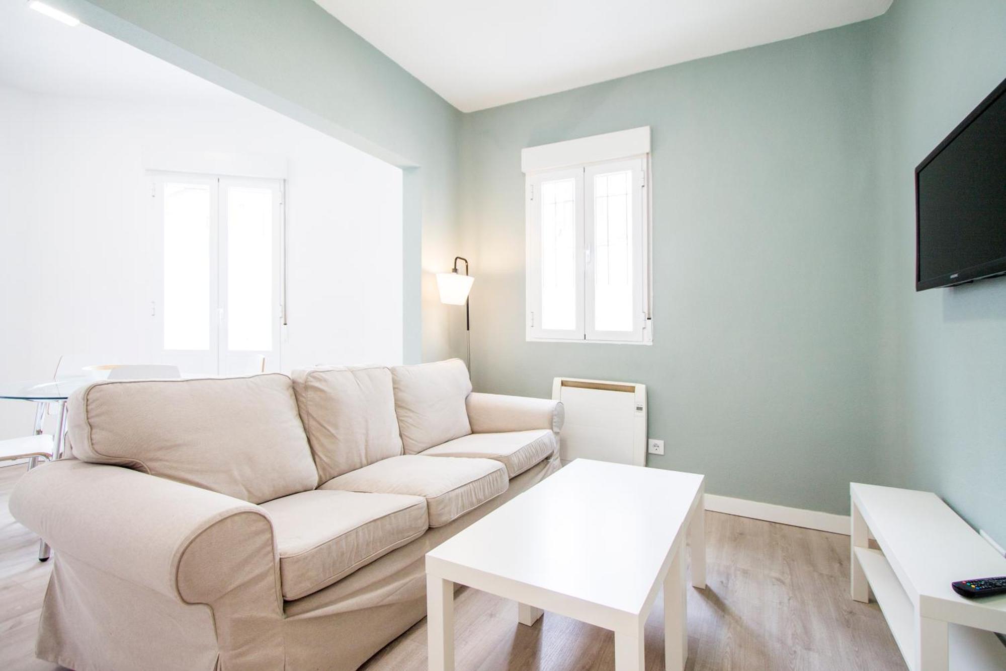 Apartamentos Tetuan Sandino Мадрид Екстериор снимка